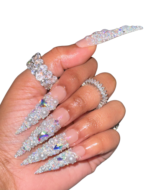 Jewel Heist: Diamonds & Pearls