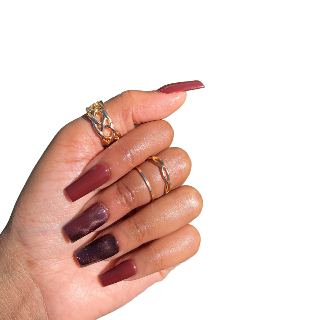 Amazon.com: 24 Pieces Short Fake Nails, Vintage Nail Art, Burgundy, Sequin  Design, Stylish, Wearable, Removable (Color : AA1) : Beauty & Personal Care